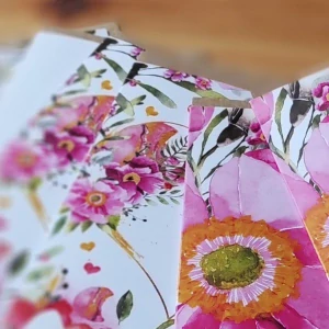 10042 SADA PŘÁNÍ S OBÁLKOU - RŮŽOVÁ ZAHRADA (7 ks přání s obálkou v bal.) / Varianta FR