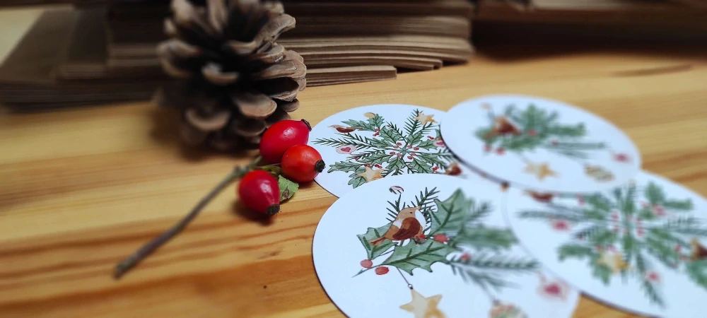 30013 VÁNOČNÍ DÁRKOVÉ VISAČKY / MALOVANÉ VÁNOCE I. / 4 ks v bal.