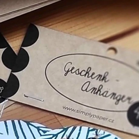 30016 VÁNOČNÍ DÁRKOVÉ VISAČKY / BAREVNÉ VÁNOCE / 4 ks v bal.